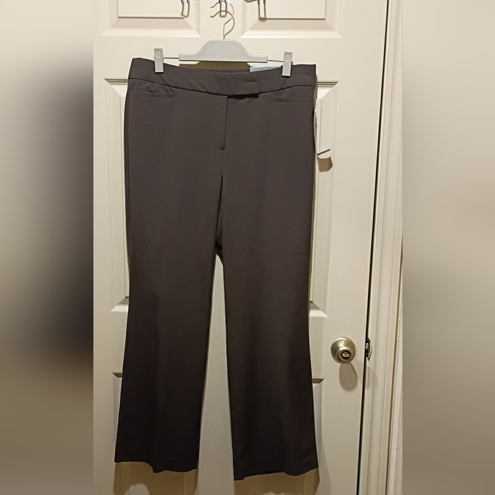 JM COLLECTION NWT Magic Pant plus SZ 16 chocolate Women Curvy Fit Trousers